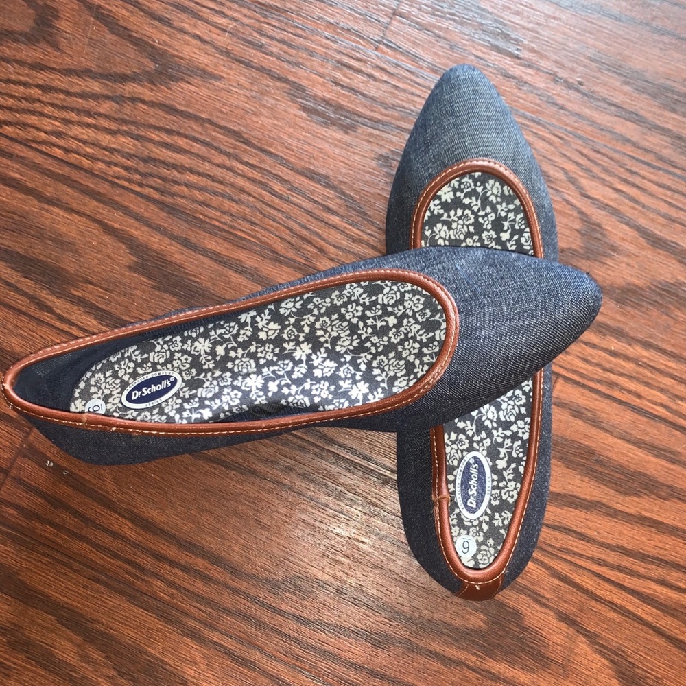 Women’s flats